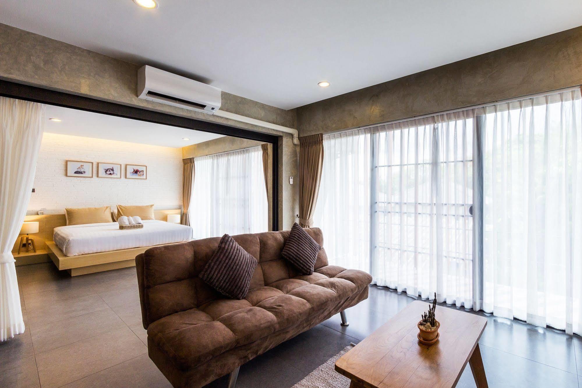 Zzziesta Chiang Mai Bed & Breakfast Exterior photo